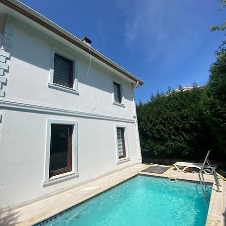 Sapanca Manzara Villa 1 Isitma Havuzlu المظهر الخارجي الصورة